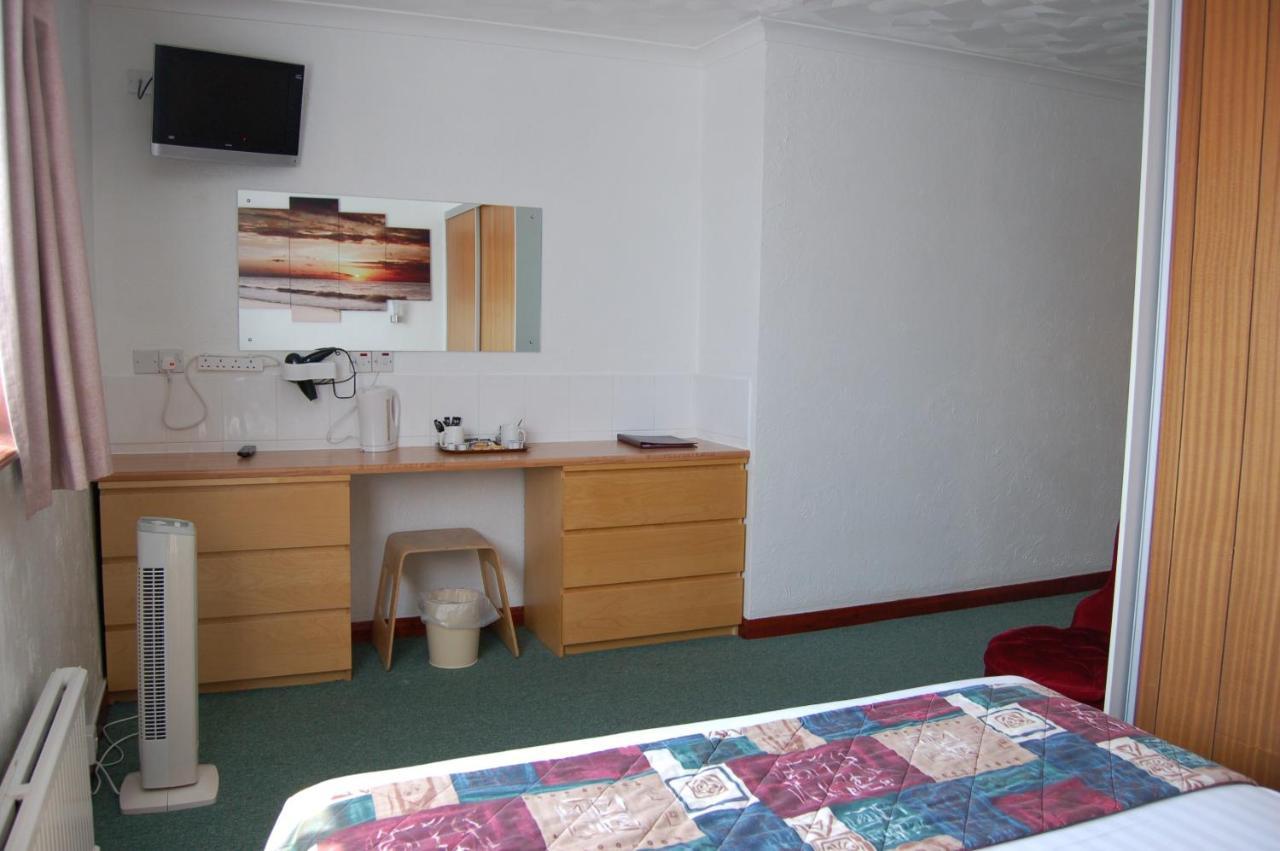 Hotel The Wight à Sandown Extérieur photo